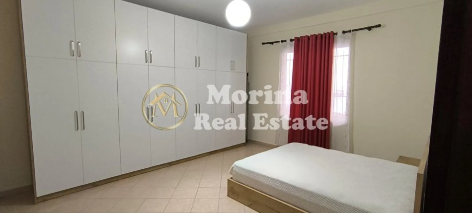 Tirane, jepet me qera apartament 1+1 Kati 1, 70 m² 700 € (Xhamia e Tabakeve)