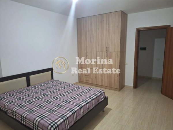 Tirane, jepet me qera apartament 2+1 Kati 9, 110 m² 550 € (Bulevardi Zogu i Pare)