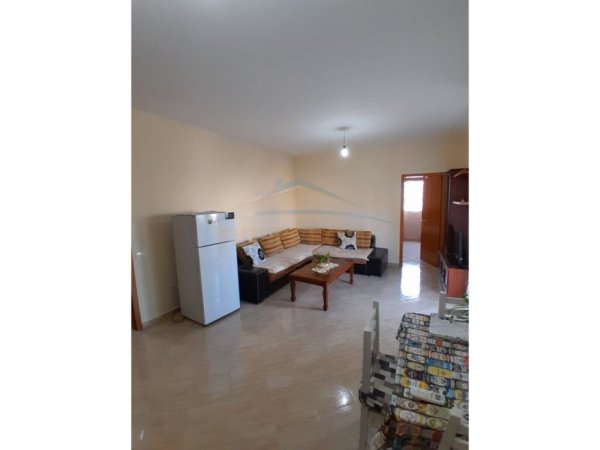 Shitet, Apartament 1+1, Rruga e Teleferikut, Fresk, Tiranë.