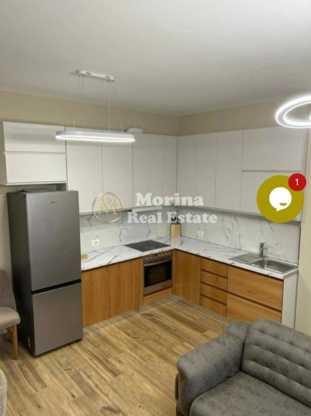 Tirane, jepet me qera apartament 1+1 Kati 4, 75 m² 500 € (Kinostudio)