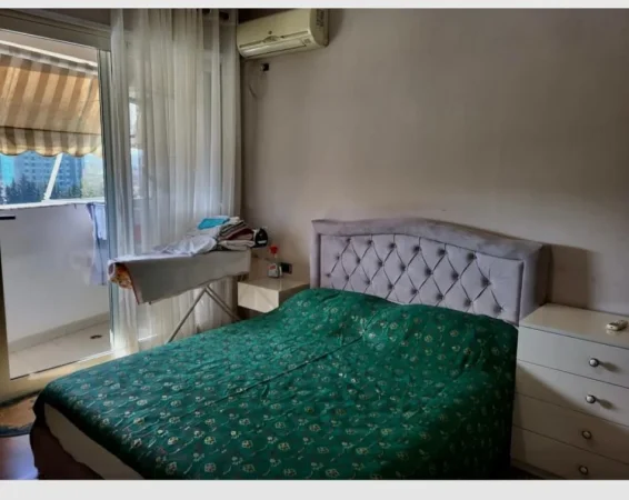 Tirane, jepet me qera apartament 2+1+ 2 tualete + 2 ballkone , Kati 5, 100 m²