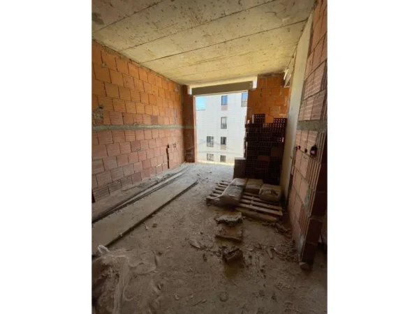 Tirane, shitet apartament 2+1+Ballkon Kati 4, 130 m² (Liqeni i Thate), Lake Side Rezidence, 226.111 Euro