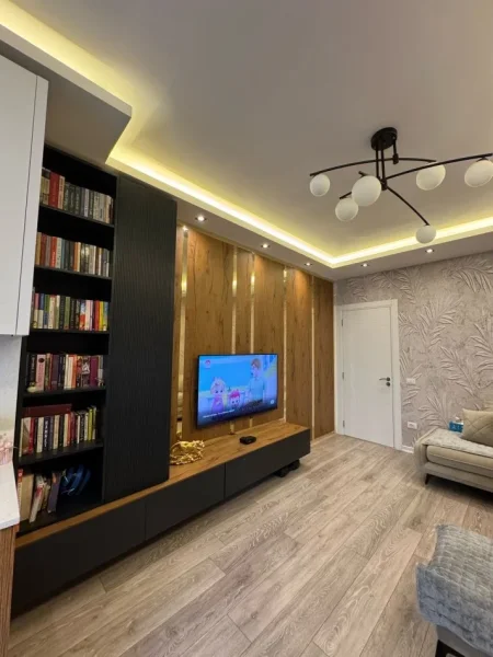 Tirane, shitet apartament 2+1+Ballkon Kati 6, 94 m² 235.000 € (Kompleksi Kontakt)