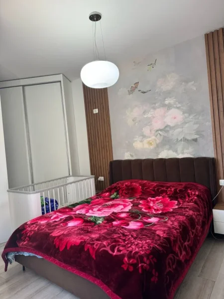 Tirane, shitet apartament 2+1+Ballkon Kati 6, 94 m² 235.000 € (Kompleksi Kontakt)
