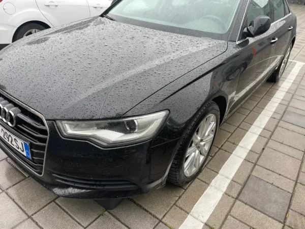 Tirane, shitet makine Audi|A6 2.0 Nafte, e zeze automatik Klima 270.000 km 11.000 €