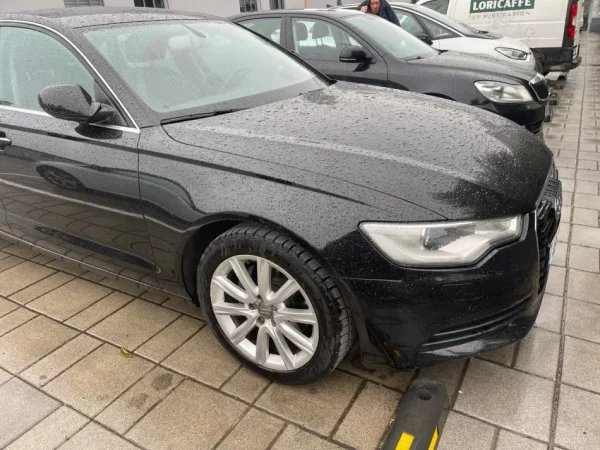Tirane, shitet makine Audi|A6 2.0 Nafte, e zeze automatik Klima 270.000 km 11.000 €