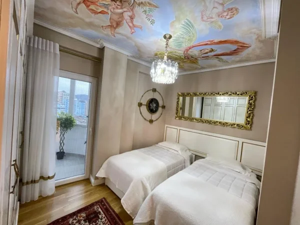 Tirane, jepet me qera apartament 2+1+Ballkon Kati 8, 90 m² 1.300 € (Myslym Shyri)