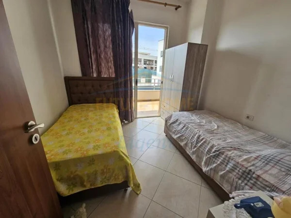 Tirane, shitet apartament 2+1+Ballkon Kati 8, 81 m² 125.000 € (Astir)
