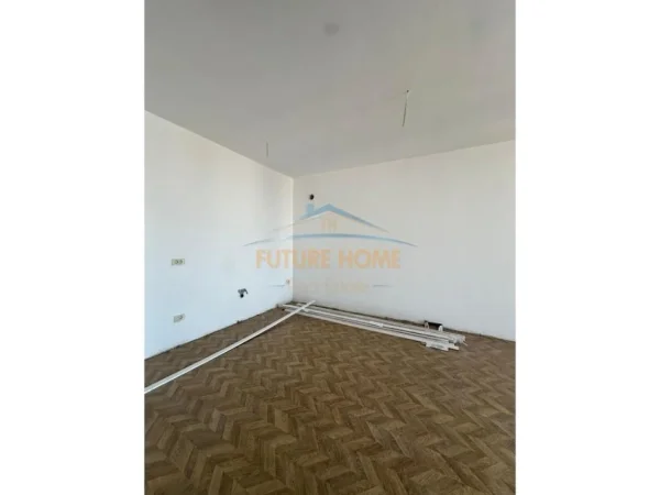 Tirane, shitet apartament 1+1+Ballkon Kati 11, 75 m² 165.000 € (Mine Peza)