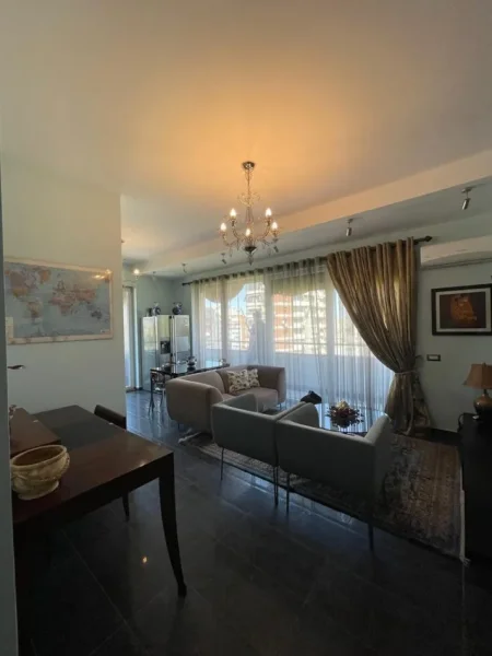 Tirane, jepet me qera apartament 1+1 , (liqeni i tiranes)