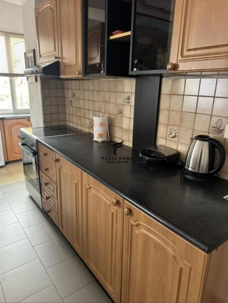Tirane, jepet me qera apartament 1+1+Ballkon Kati 3, 68 m² 450 € (PAZARI I RI)