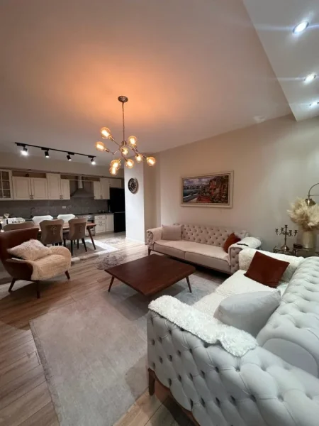 Tirane, shitet apartament 2+1+Ballkon Kati 3, 124 m² 275.000 € (Don Bosko)