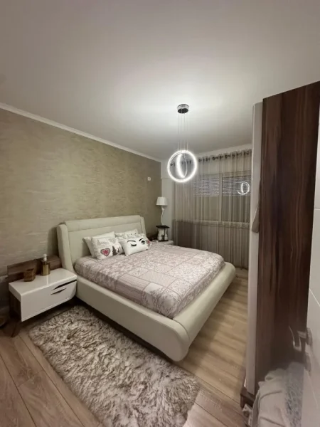 Tirane, shitet apartament 2+1+Ballkon Kati 3, 124 m² 275.000 € (Don Bosko)