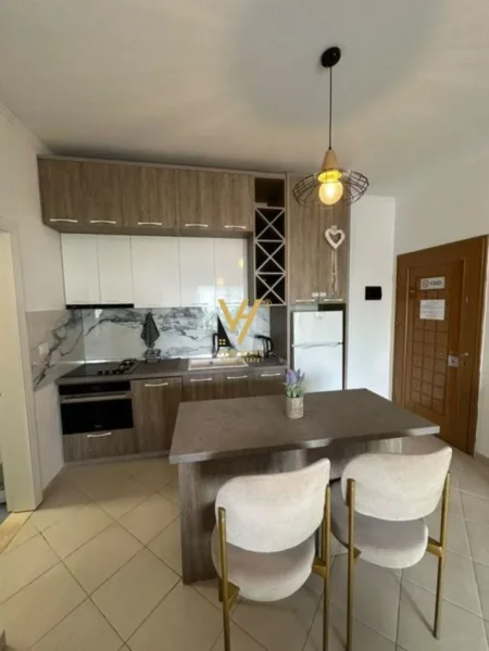 Durres, shitet apartament 1+1+Ballkon Kati 0, 65 m² 95.000 € (GOLEM)