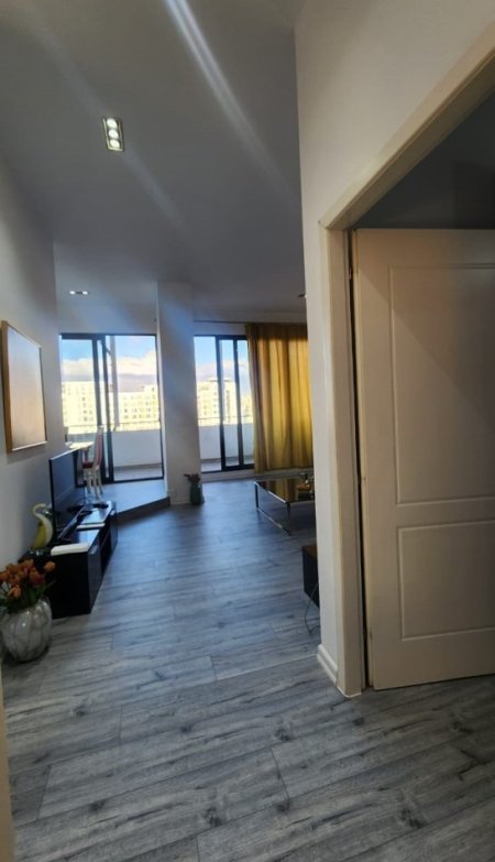 Tirane, jepet me qera apartament 2+1+Verande Kati 9, 80 m² 800 € (Kompleksi Deliorgji)