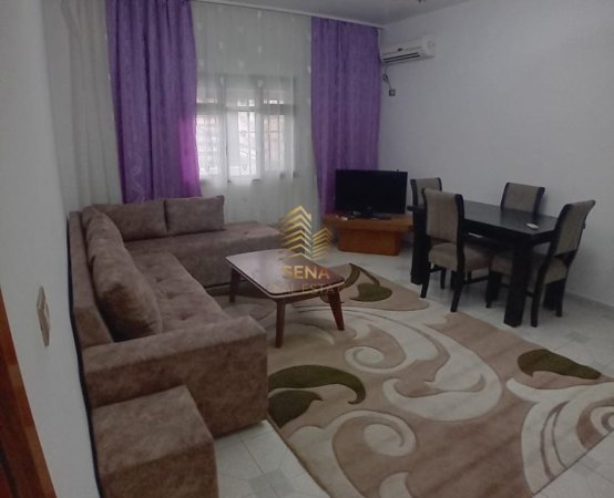 Tirane, jepet me qera Vile 1+1+Ballkon Kati 2, 77 m² 420 € (Rruga Lucie Miloti)