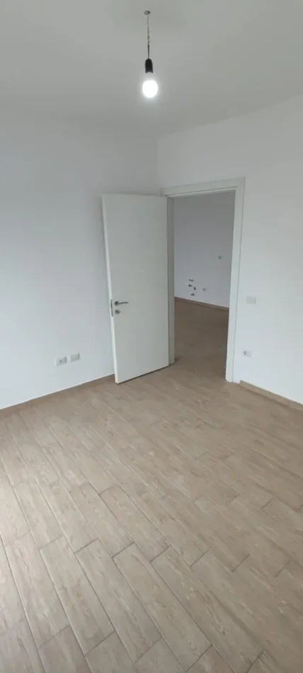 Gjiri Lalezit | Hamallaj, shitet apartament 1+1 Kati 4, 71 m² 113.000 € 