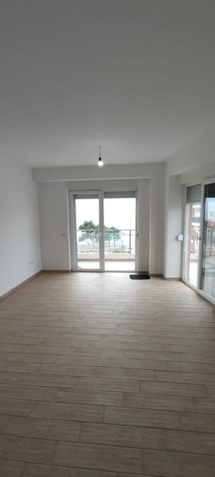 Gjiri Lalezit | Hamallaj, shitet apartament 1+1 Kati 4, 71 m² 113.000 € 