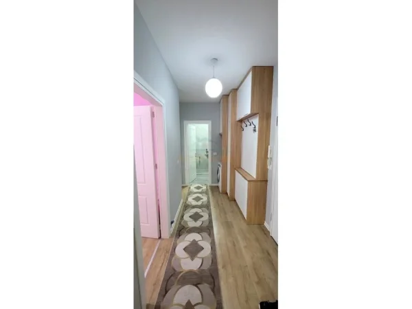 Korce, shitet apartament 2+1+Ballkon Kati 7, 75 m² 100.000 € (Terminali ,Korçë)