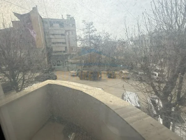 Korce, shitet ambjent biznesi Kati 2, 35 m² 35.000 € (Trekëndëshi, Korçë)