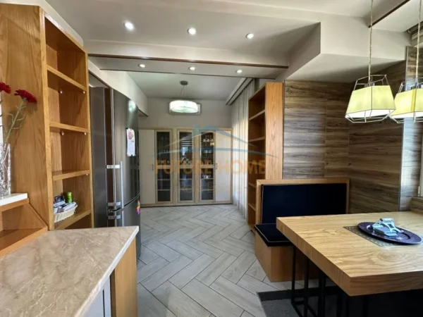 Shitet, Apartament 2+1+2, Premium, Myslym Shyri