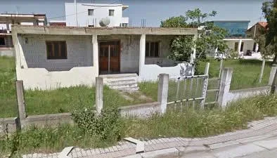 Durres, shes shtepi 3+1 Kati 0, 500 m² (Rruga Dhimiter Kraja 13, 2008, Durrës)