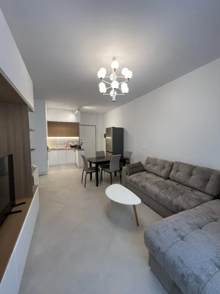 Tirane, jepet me qera apartament 2+1+Ballkon Kati 2, 100 m² 750 € (xhanfize Keko)