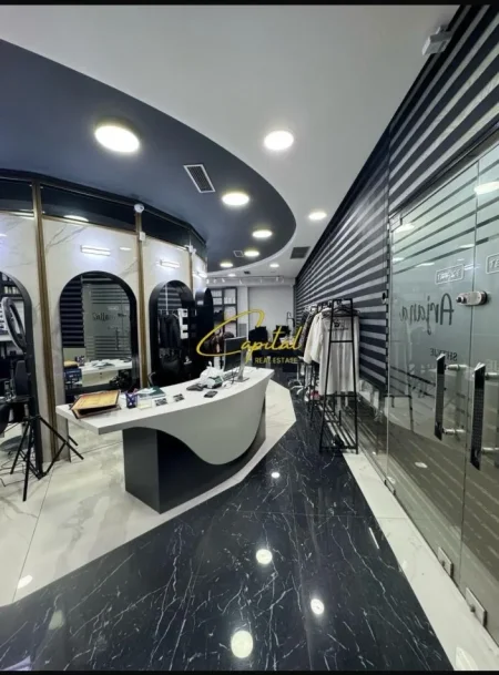 Tirane, shitet ambjent biznesi Kati 1, 157 m² 471.000 € (ASTIR)