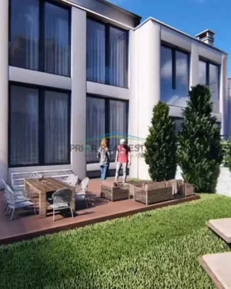 Tirane, shitet Vile 2 Katshe , 210 m² 483.000 € (TEG)