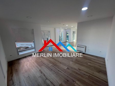 Tirane, jepet me qera ambjent biznesi Kati 2, 175 m² 2.300 € (Rruga e Elbasanit)