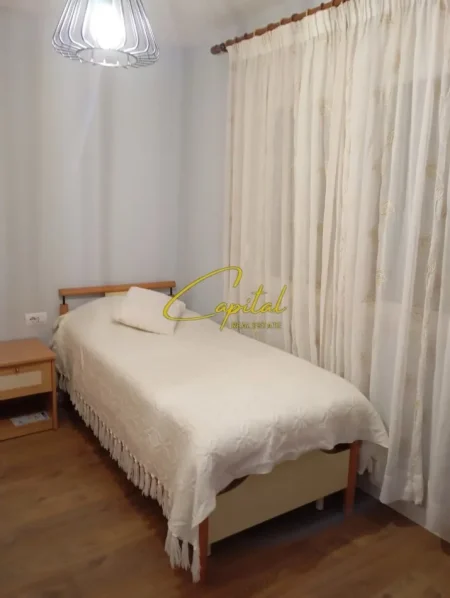 Tirane, shitet apartament 2+1 Kati 4, 95 m² 280.000 € (QENDER)