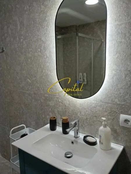 Tirane, shitet apartament 2+1 Kati 4, 95 m² 280.000 € (QENDER)