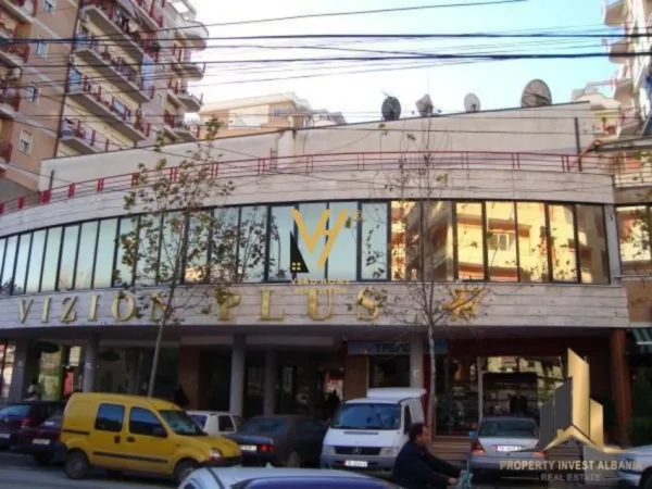Tirane, shitet truall , 250 m² 450.000 € (DON BOSKO)