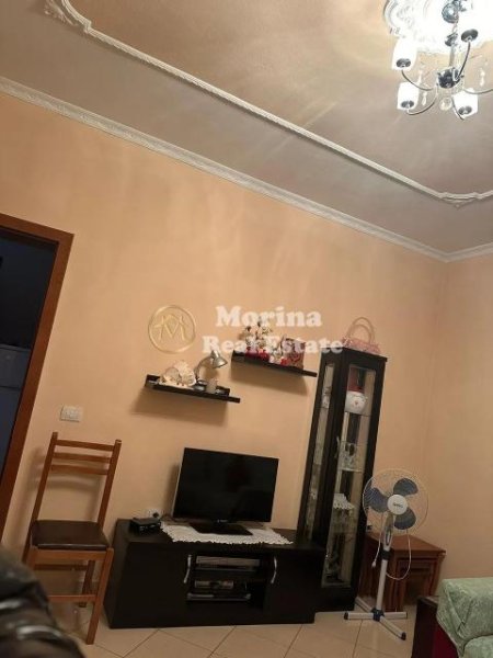 Tirane, jepet me qera shtepi 1+1+Aneks Kati 2, 90 m² 400 € (Jordan Misja)