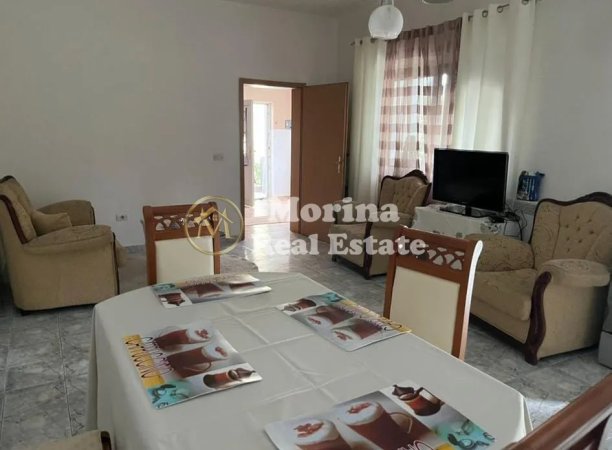 Tirane, jepet me qera shtepi 1+1 Kati 2, 65 m² 400 € (Ish Tregu Elektrik)