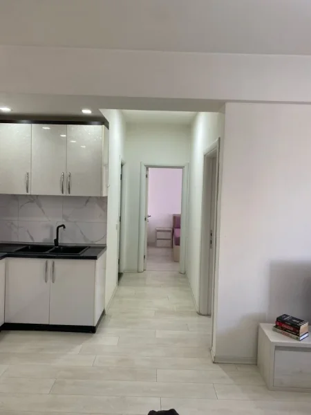 Tirane, jepet me qera apartament 2+1 Kati 2, 100 m² 620 € (RRUGA E KAVAJËS)