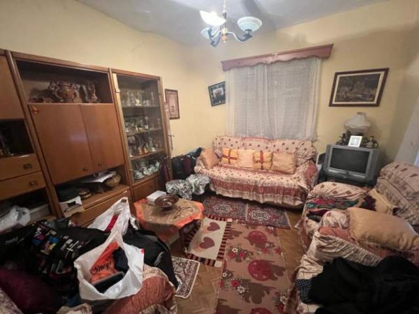Korce, shitet shtepi 1+1 Kati 1, 64 m² 56.000 Euro (Lagjia 12, Korçë)