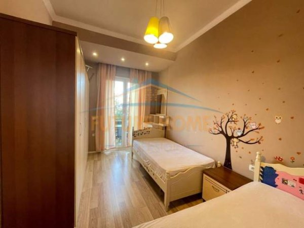Tirane, jepet me qera apartament Kati 1, 68 m² 550 Euro