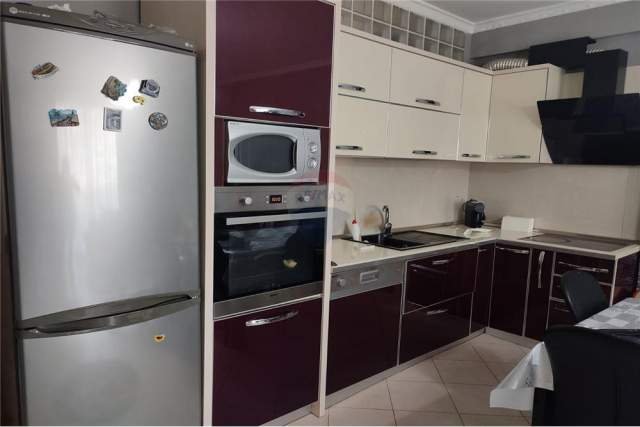 Tirane, shitet apartament Kati 4, 100 m² 88.000 Euro (astir)