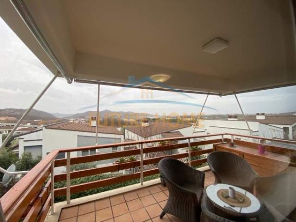 Tirane, jepet me qera apartament 2+1+BLK Kati 2, 136 m² 1.200 Euro