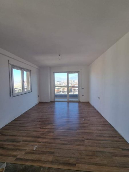 Tirane, shitet apartament 2+1+BLK Kati 4, 106 m² 97.000 Euro (Vila L 2)