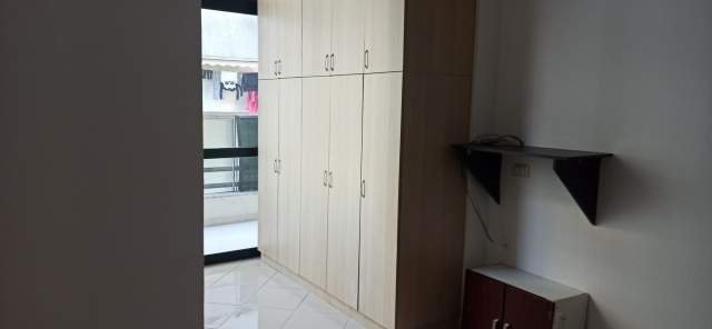 Tirane, jepet me qera apartament 1+1+BLK Kati 4, 76 m² 33.000 Leke (Rruga Rapo Hekali)