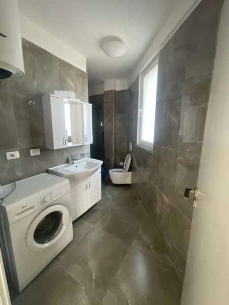 Shengjin, shes hotel 5 kate, 800 m², 1.000.001 Euro (Riviera, Rana e hedhun)