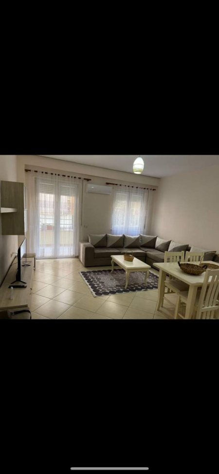 APARTAMENT 2+1 ME QIRA  📍 Mbi qendren Kristal dhe shume prane ures se Selites, TIRANE