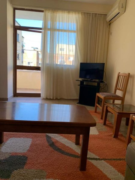 APARTAMENT 1+1 ME QIRA  📍 Rr “Ferit Xhajko”, ish Restorant Durresi, TIRANE