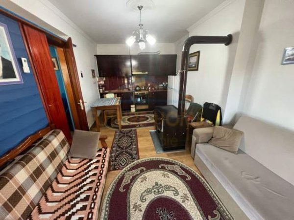 Korce, shitet apartament 2+1+BLK Kati 6, 84 m² 42.000 Euro (Lagjia 10, Korçë)
