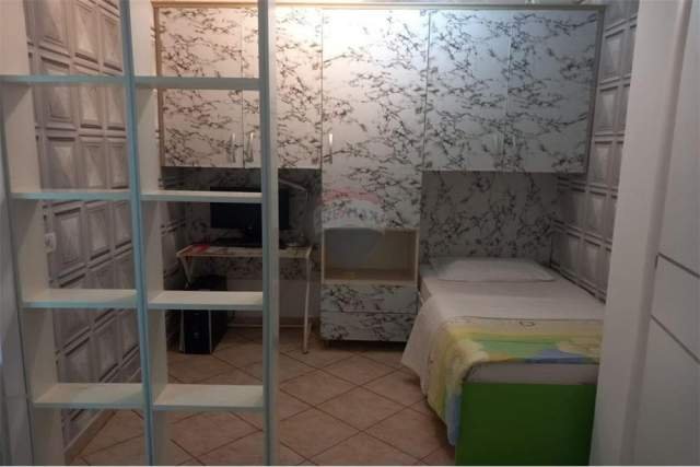 Tirane, jepet me qera apartament 2+1+A Kati 7, 85 m² 600 Euro (rruga kavajes)