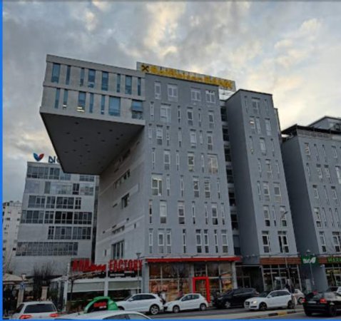 Tirane, jepet me qera apartament 1+1+BLK Kati 5, 60 m² 500 Euro (tish daija)