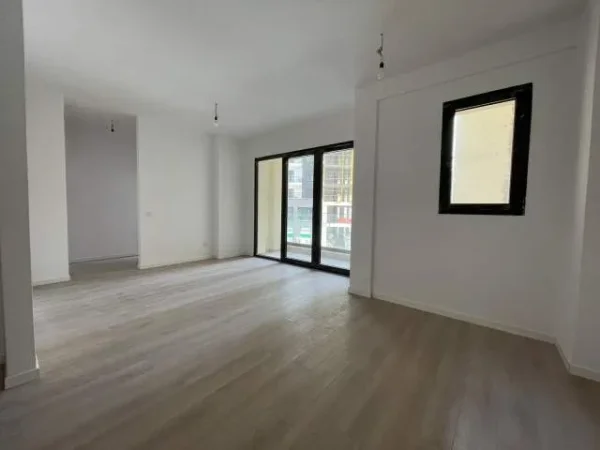 Tirane, jepet me qera apartament 2+1 Kati 3, 99 m² 1.000 Euro (Rruga e Kosovareve)
