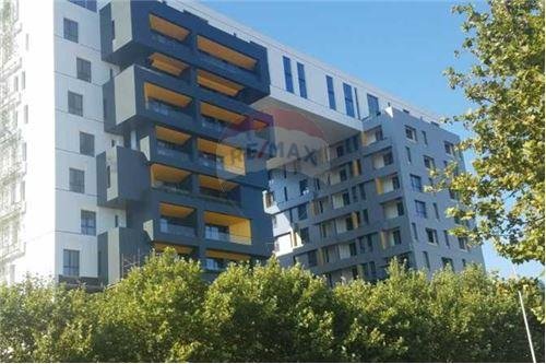 Tirane, shitet apartament 2+1+BLK Kati 7, 102 m² 184.000 Euro (Kompleksi Arlis)